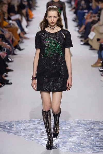 Look 71
